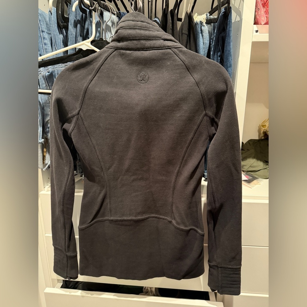 lululemon athletica Black Utility Sweatshirt Jacket - Picture 4 of 4